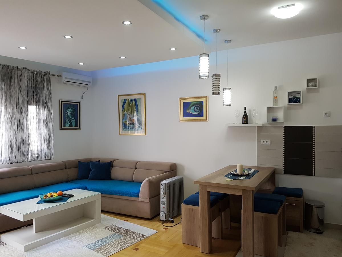 Apartman Dajana Ulcinj Exterior photo