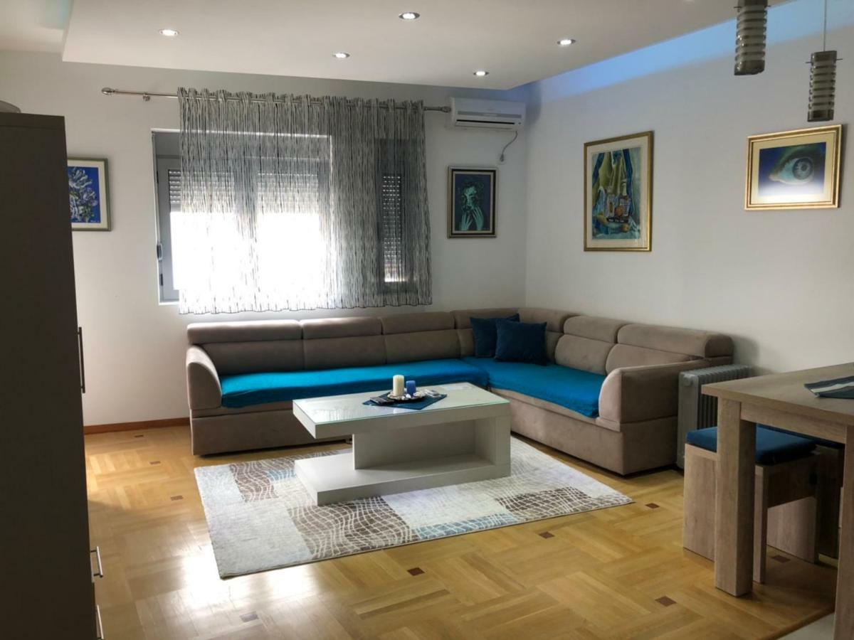 Apartman Dajana Ulcinj Exterior photo